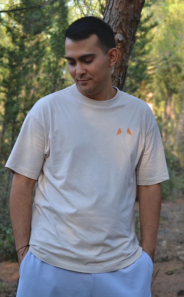 Μπεζ λούπυ T-shirt με σχέδιο μεγάλη αλεπού – Φαρδιά Γραμμή | λούπυ